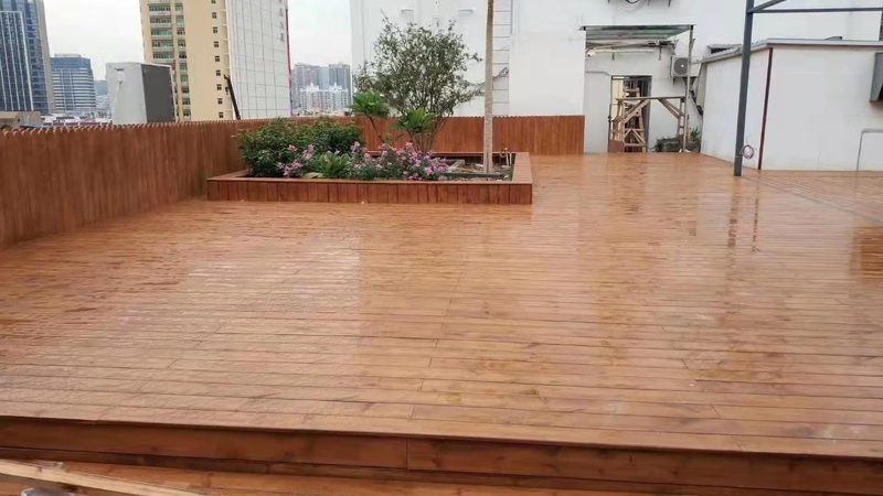橡木多层实木地板翻新，重拾家居光彩的秘诀